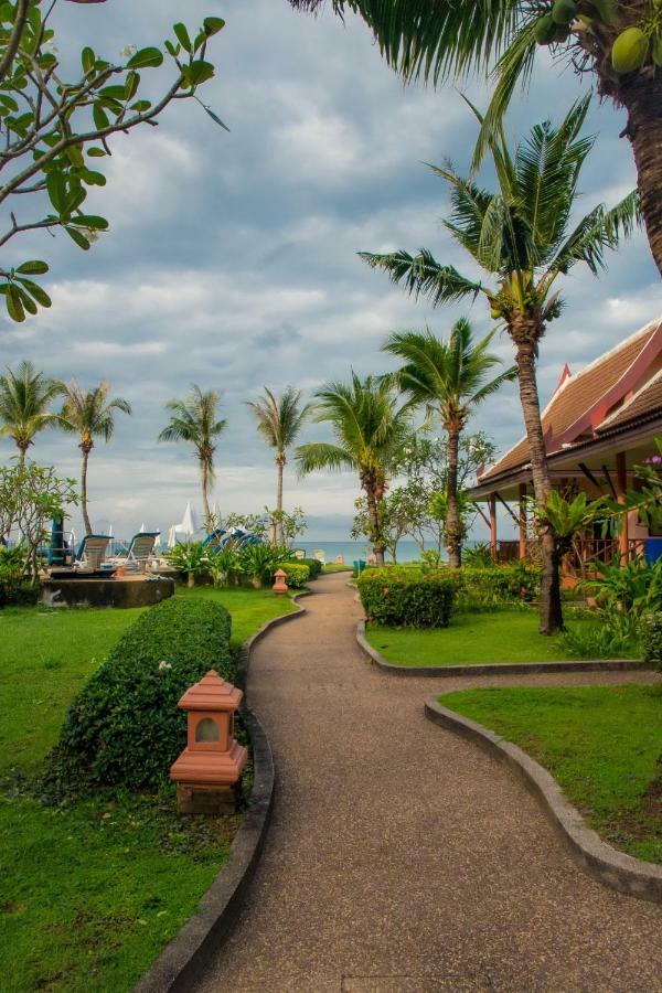 Lanta Casuarina Beach Resort - Sha Plus Koh Lanta Exterior photo